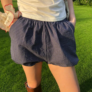 Checked pumpkin elastic waist shorts