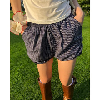 Checked pumpkin elastic waist shorts