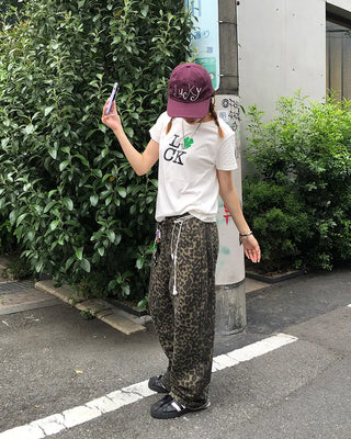 (ORIGINAL) Lucky Glow Clover T-Shirt