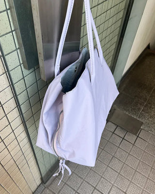 Purple pocket shoulder bag