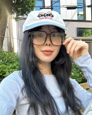 Square Line Glasses
