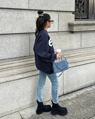 (Unisex) end lettering brushed fleece sweatshirt