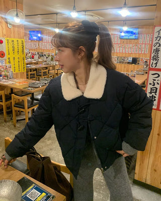 Fleece-colored quilted down jacket
