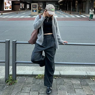 Oversized V-neck cardigan
