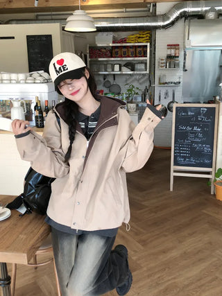 Two-tone cap