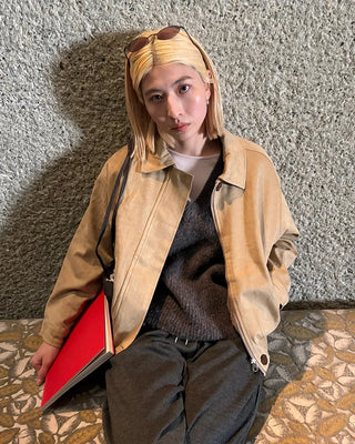 Point button zip fly suede blouson