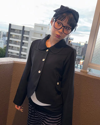 Flower Button Round Collar Jacket