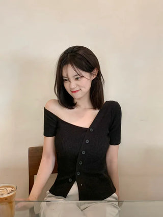 One-shoulder ribbed short-sleeved knit T-shirt (2 colors)