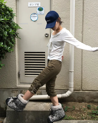Waist bag elastic gathered side zip capri pants