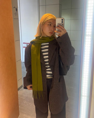 Simple fringe wool knit scarf