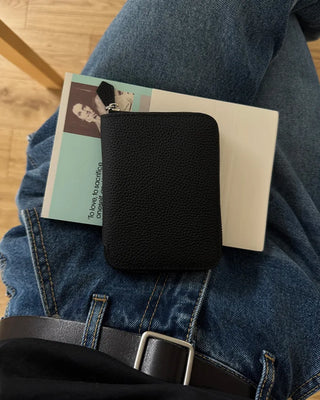 Round Zip Compact Wallet