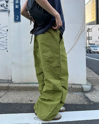 (Unisex) Knee-tuck Easy Nylon Pants