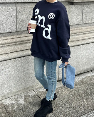 (Unisex) end lettering brushed fleece sweatshirt