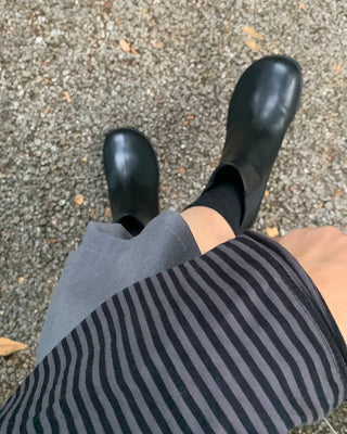 Round Chelsea Boots