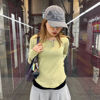 Striped boat neck long-sleeved T-shirt