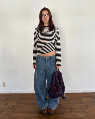 Striped semi-cropped long-sleeve T-shirt