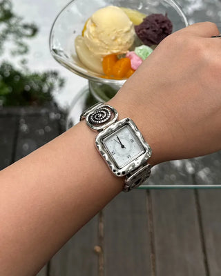Antique Square Handwatch