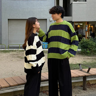 (Unisex) Bold Border Cable Knit