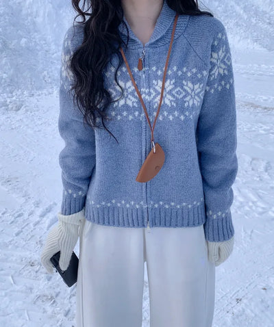 Snowflake Nordic Pattern Knit Hoodie