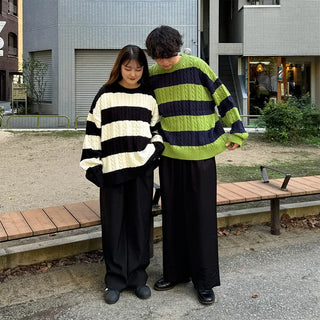 (Unisex) Bold Border Cable Knit