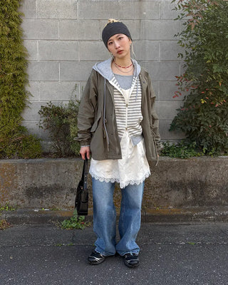 (Unisex) Drawstring Waist Flap Military Jacket