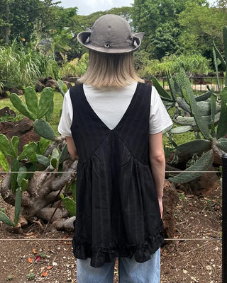 ROAD TRIP Semi-Cropped Half T-Shirt