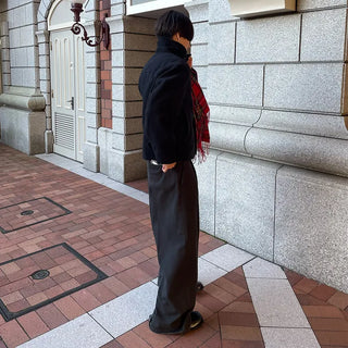 Button-collar half coat