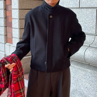 Button-collar half coat