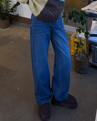 Stud Point Wide Semi-Bootcut Denim Pants