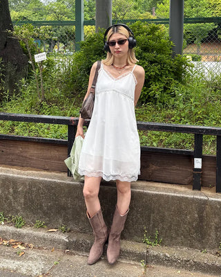 Bust-trace line lingerie dress