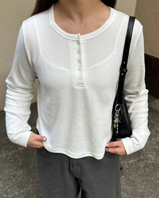 Round hem Henley neck T-shirt