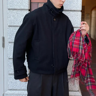 Button-collar half coat