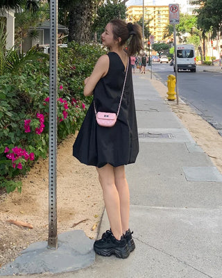 Sleeveless balloon mini dress