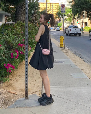 Quilted chain shoulder mini bag