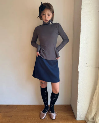 Simple satin trappé mini skirt