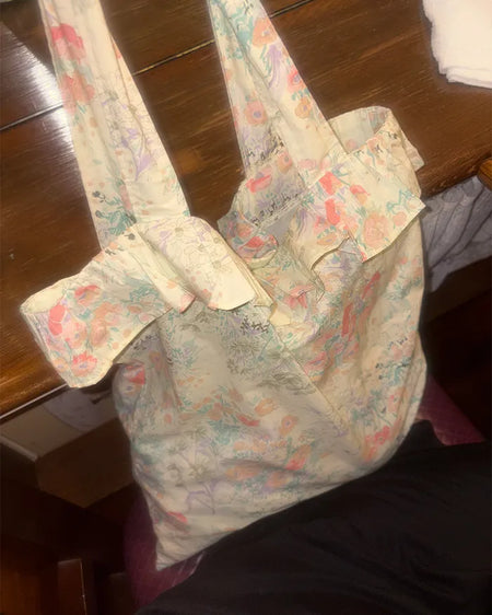 Frill Wrap Antique Flower Tote Bag