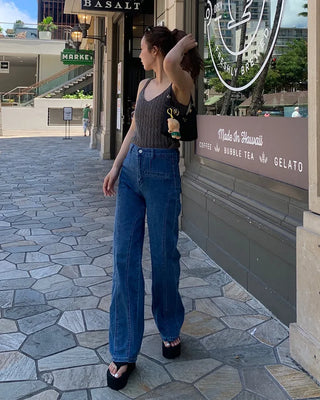 Back ribbon flared denim pants