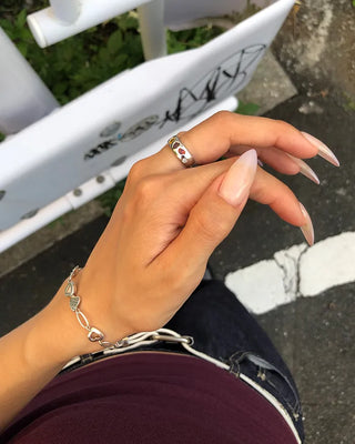 Colorful Cubic Ring
