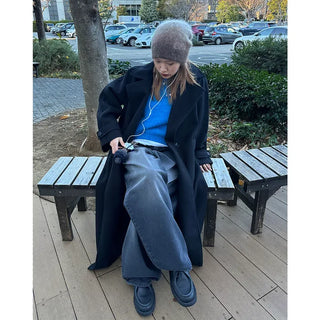 One-tuck wide denim pants