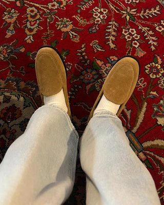 Round-toe slip-on loafers