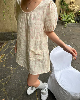 Short puff-sleeve walnut button pocket gauze tunic