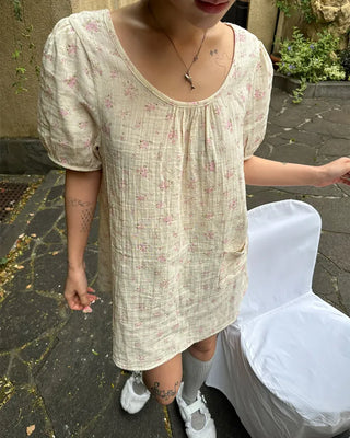 Short puff-sleeve walnut button pocket gauze tunic