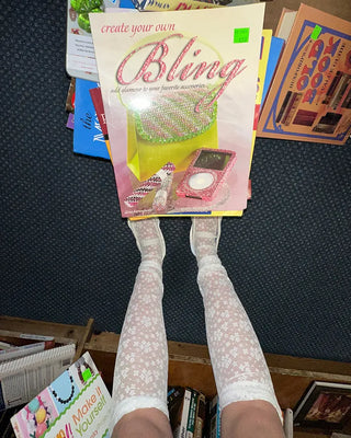 Flower lace sheer knee-high socks
