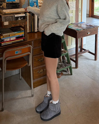 UGG short boots