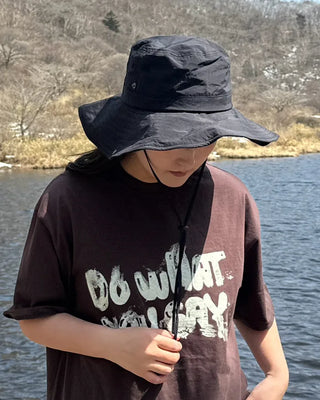 Wide-brimmed safari hat