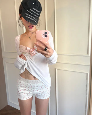 Wide Lace Waist Flower Rib Shorts