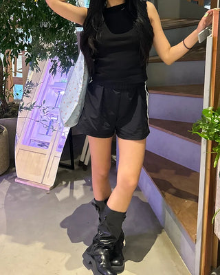 Boat neck piping tape sleeveless