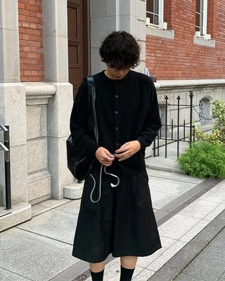 Basic round-button cardigan