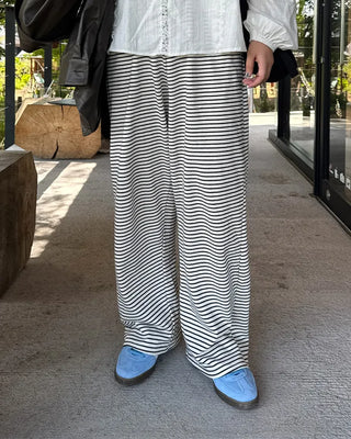 Striped wide-leg pants with elastic waistband