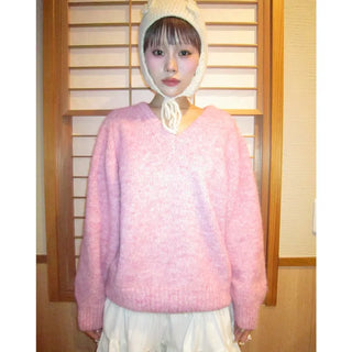 Wool back tag detail V-neck oversized knit